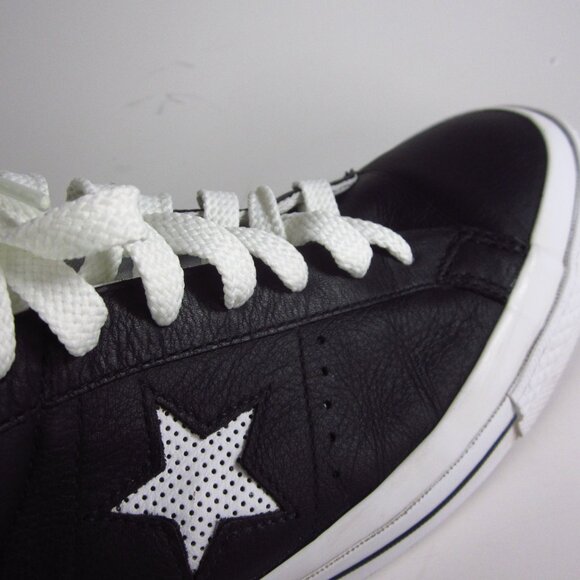 Converse One Star Perforated Leather Sneaker- 158465C Size: Men's 10, Women's 12 - Picture 14 of 15